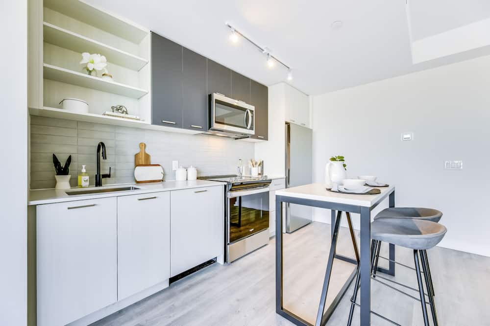 Photo of Kitchen in Harwood