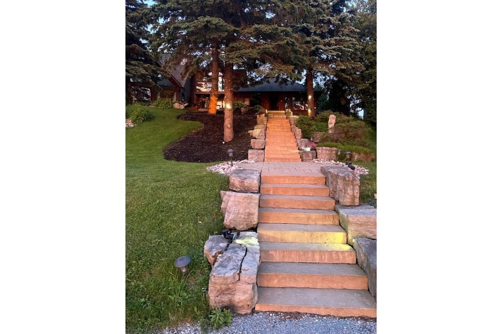 Photo of Outdoor in Whitchurch-Stouffville