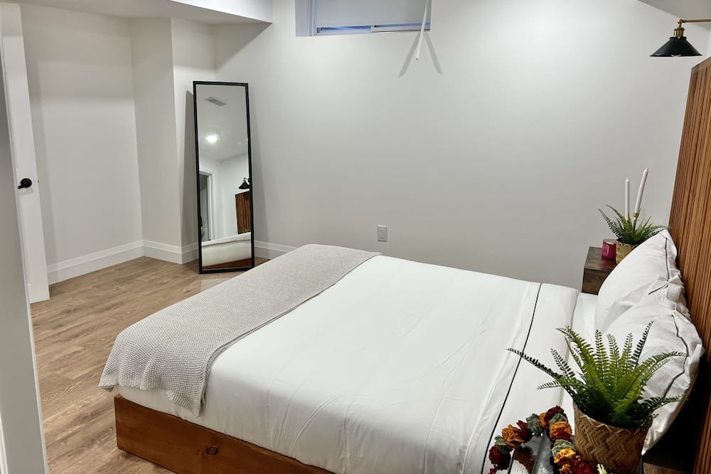 Photo of Bedroom in Ancaster