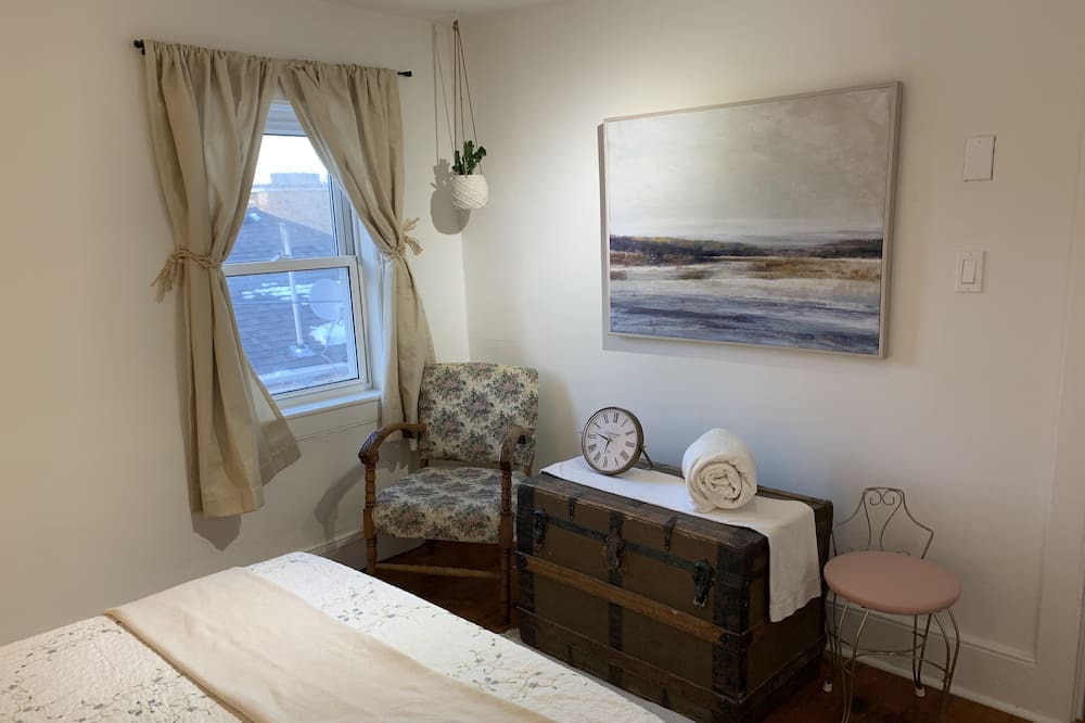 Photo of Bedroom in Owen Sound