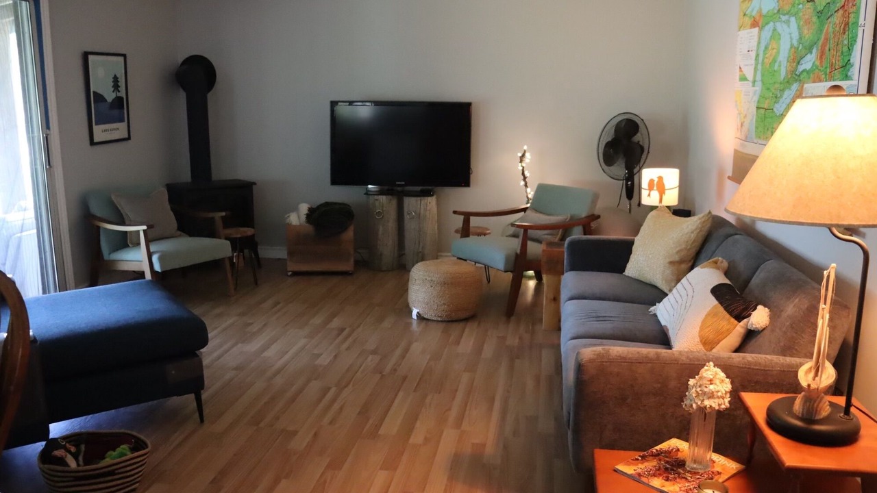 Photo of Livingroom in Huron-Kinloss
