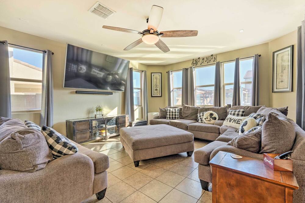 Photo of Bedroom in Canyon Trails