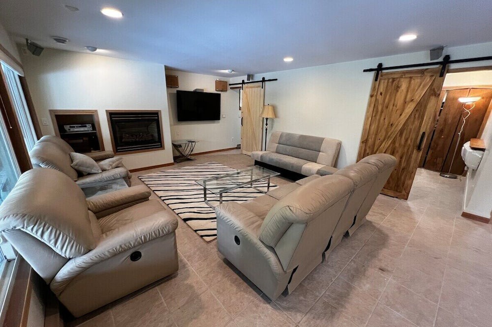 Photo of Livingroom in Port Franks
