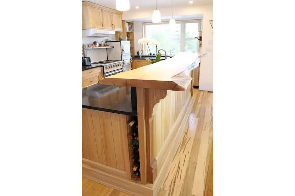 Photo of Kitchen in West Grey