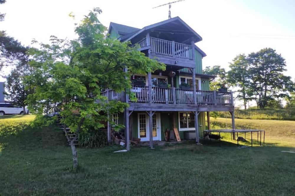 Photo of Outdoor in West Grey