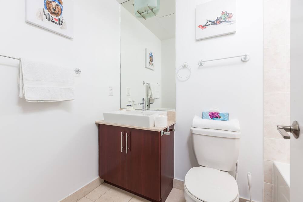 Photo of Bathroom in CityPlace