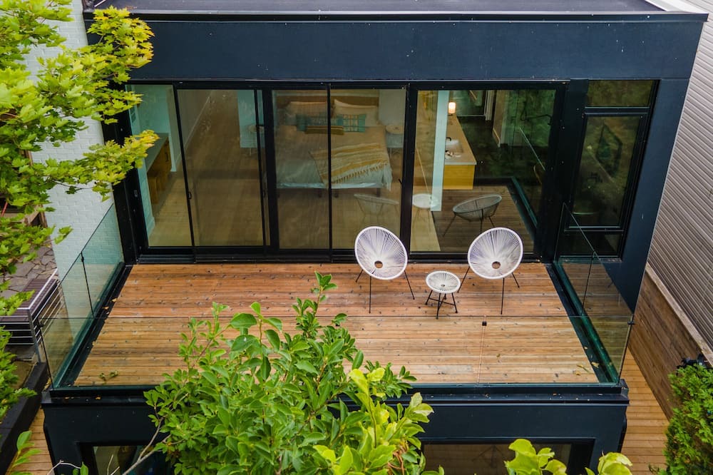 Photo of Patio Balcony in New Toronto