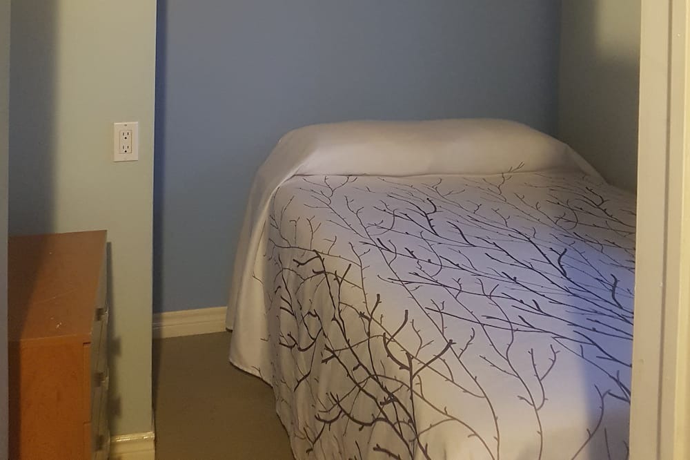 Photo of Bedroom in Kincardine