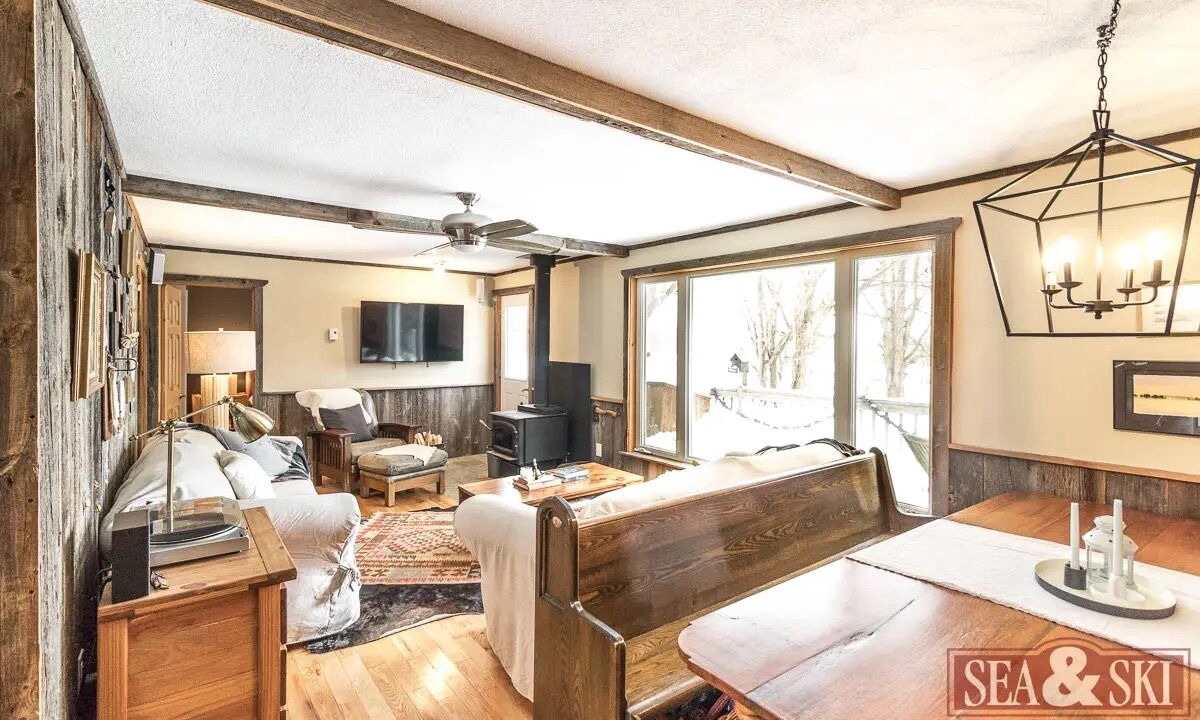 Photo of Livingroom in Grey Highlands