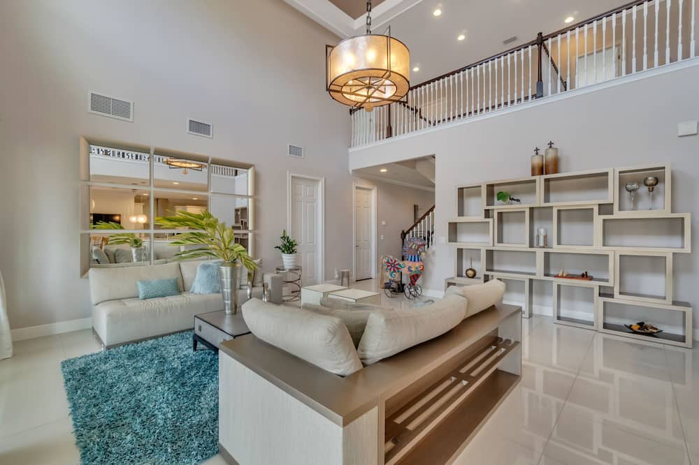 Photo of Livingroom in Windermere