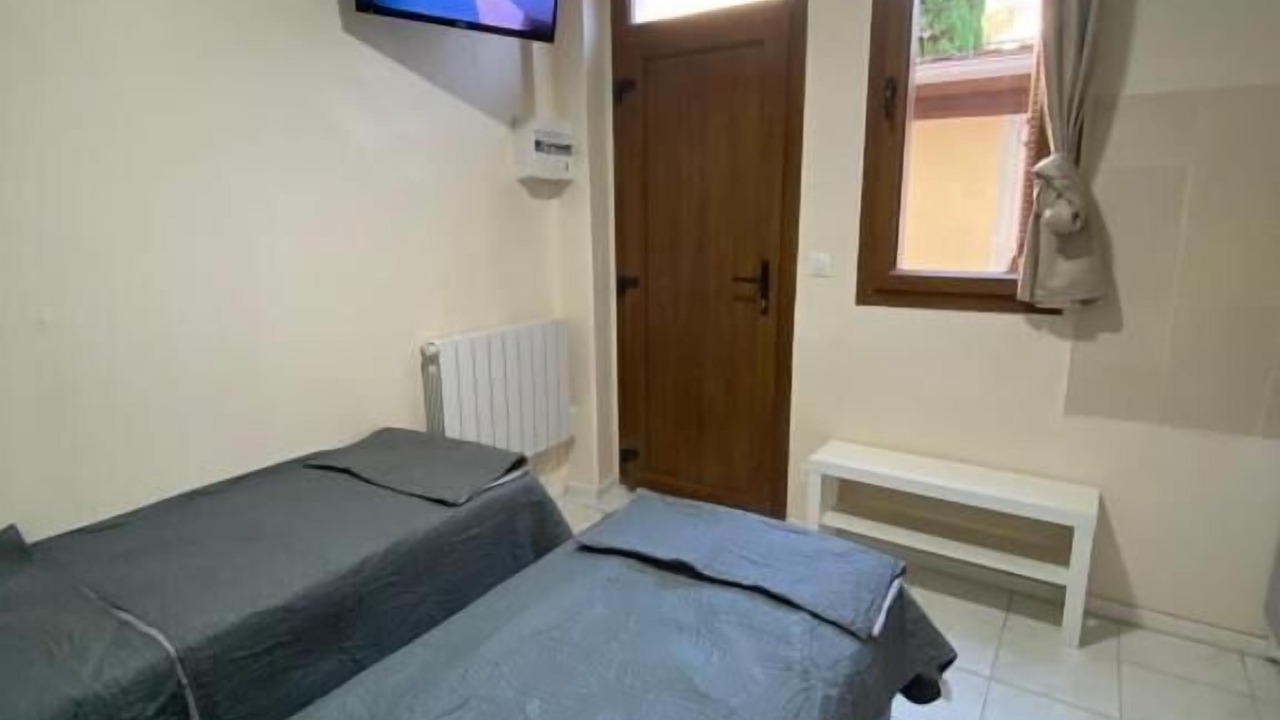 Photo of Bedroom in La Garenne-Colombes