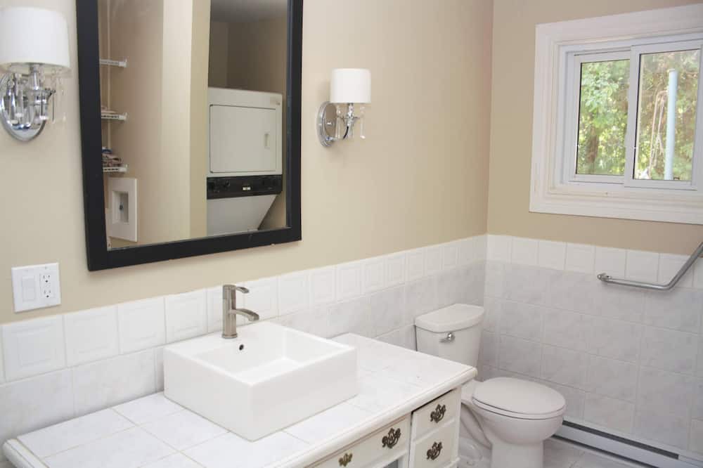 Photo of Bathroom in Southampton