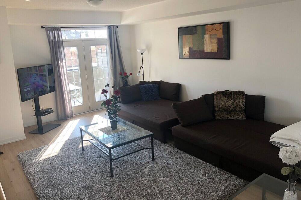 Photo of Livingroom in Newmarket