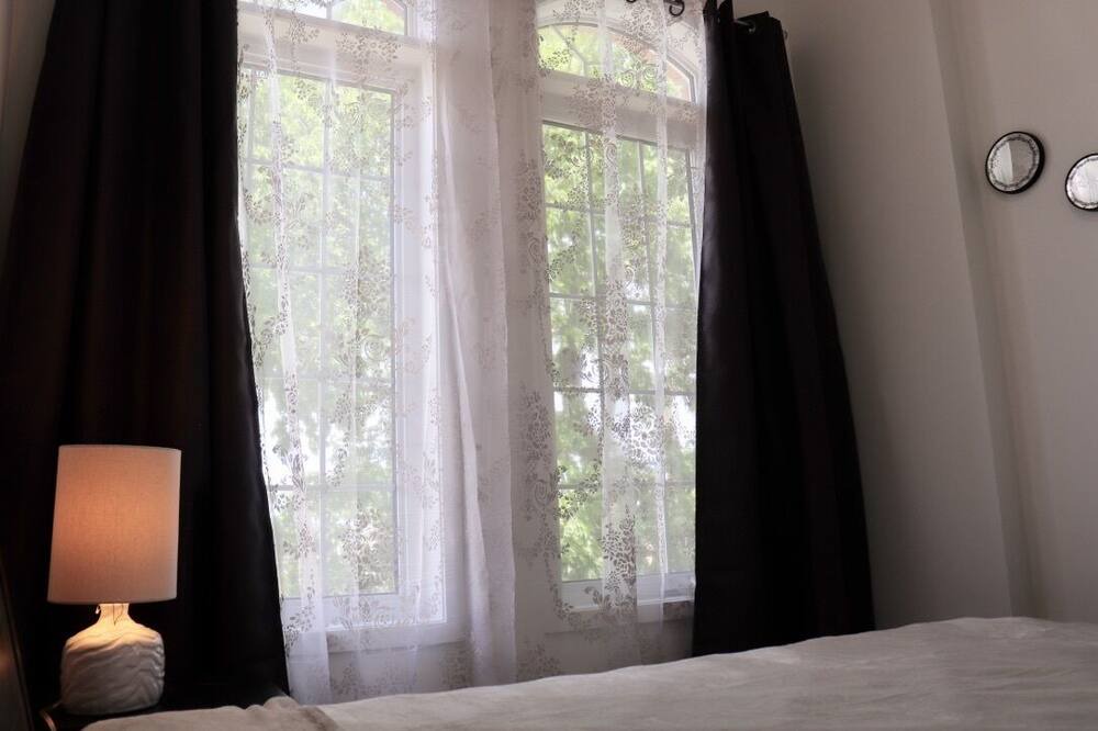 Photo of Bedroom in Newmarket