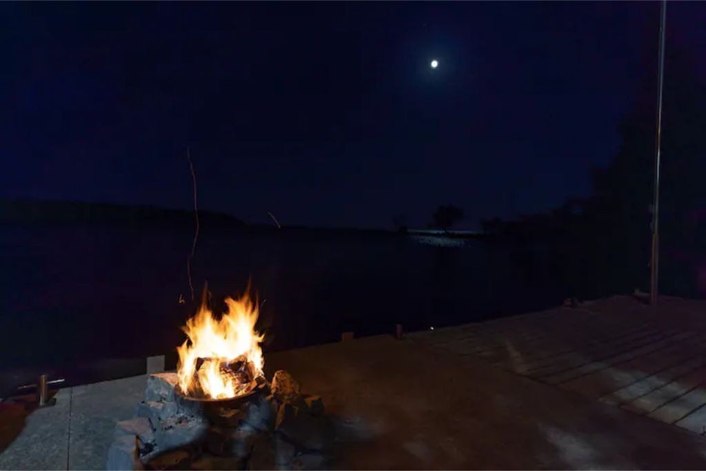 Photo of Outdoor in Loyalist