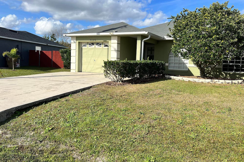 Photo of Outdoor in Poinciana