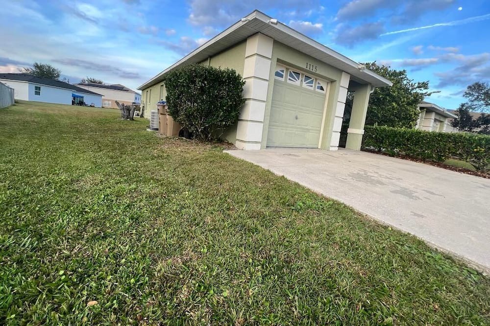 Photo of Outdoor in Poinciana
