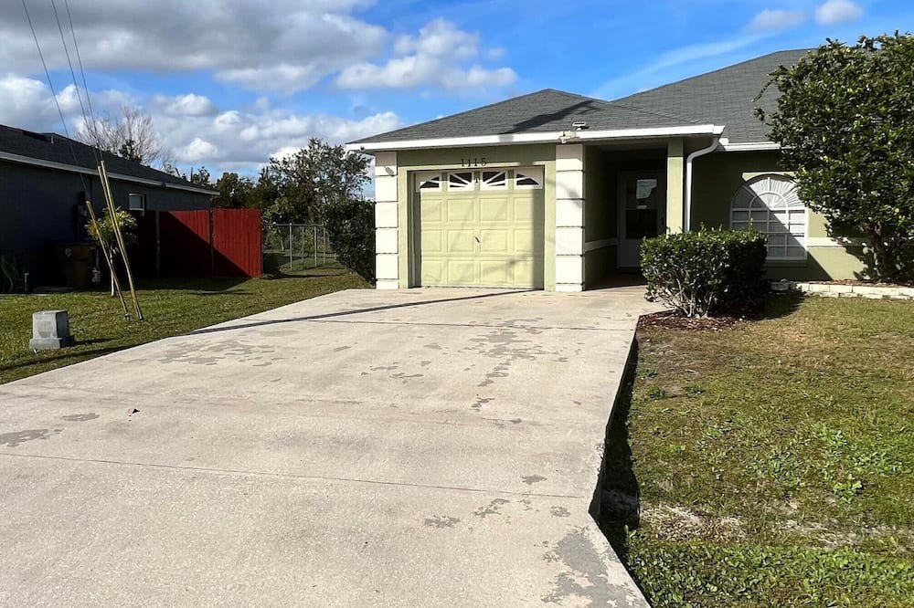 Photo of Outdoor in Poinciana