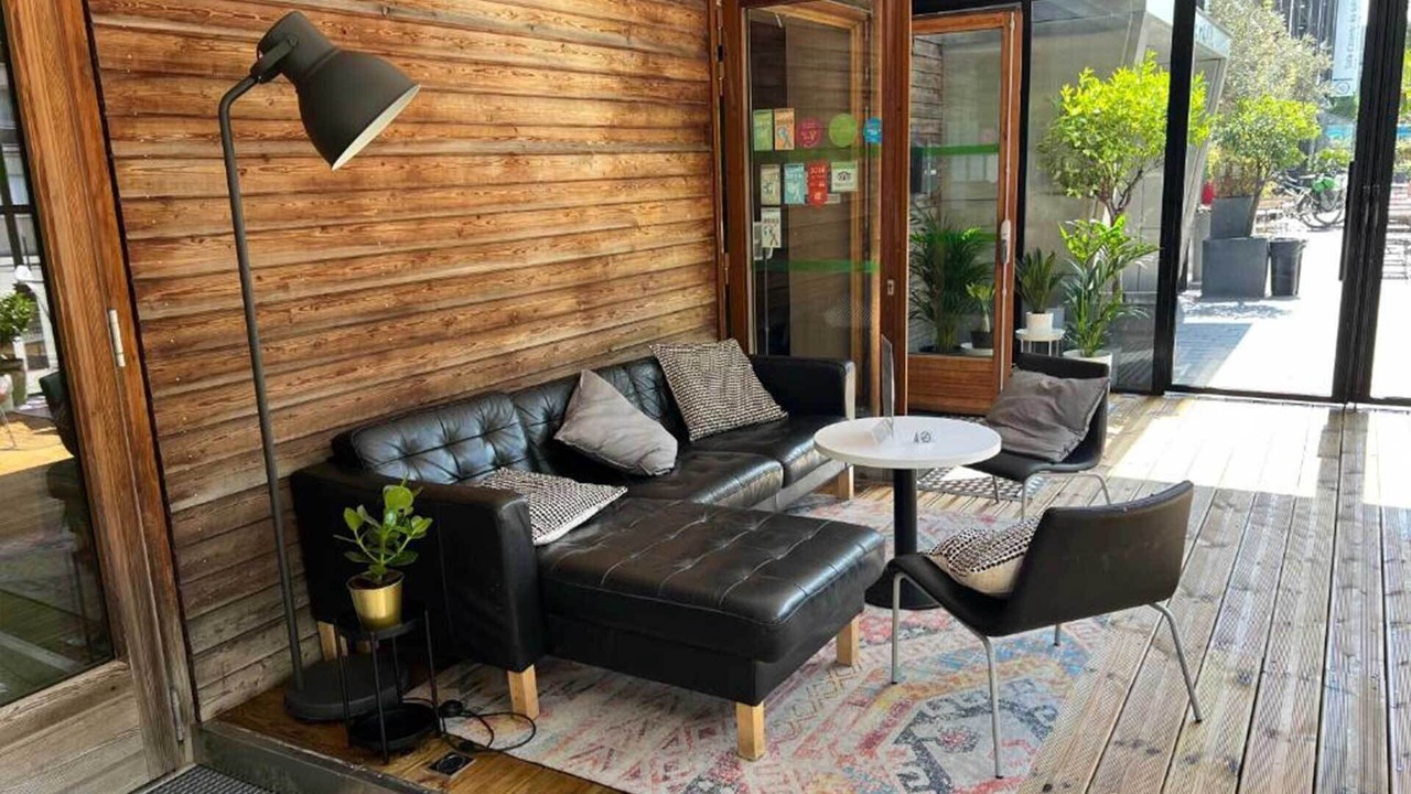 Photo of Patio Balcony in Quartier de la Chapelle