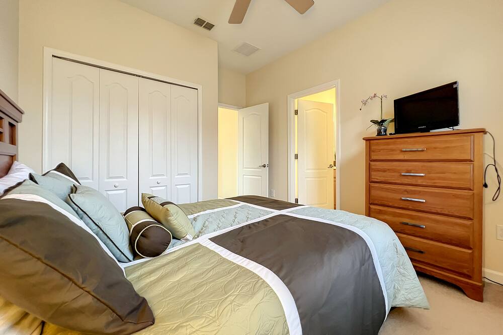 Photo of Bedroom in West Haven