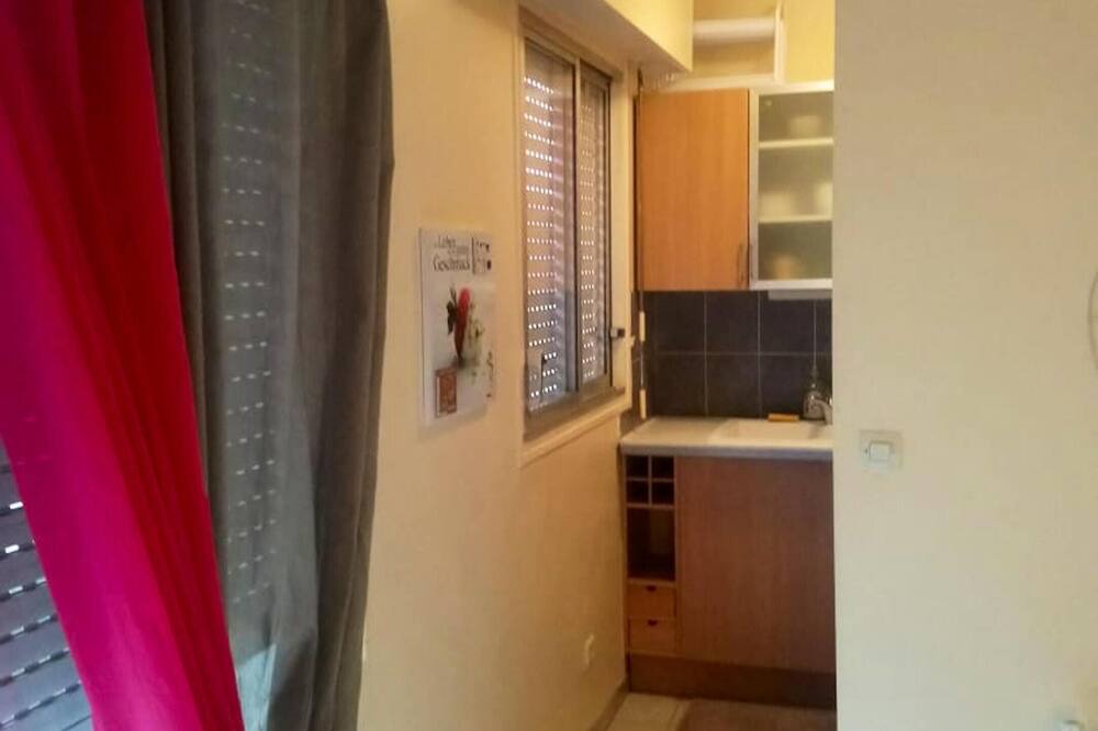 Photo of Bathroom in Les Pavillons-sous-Bois