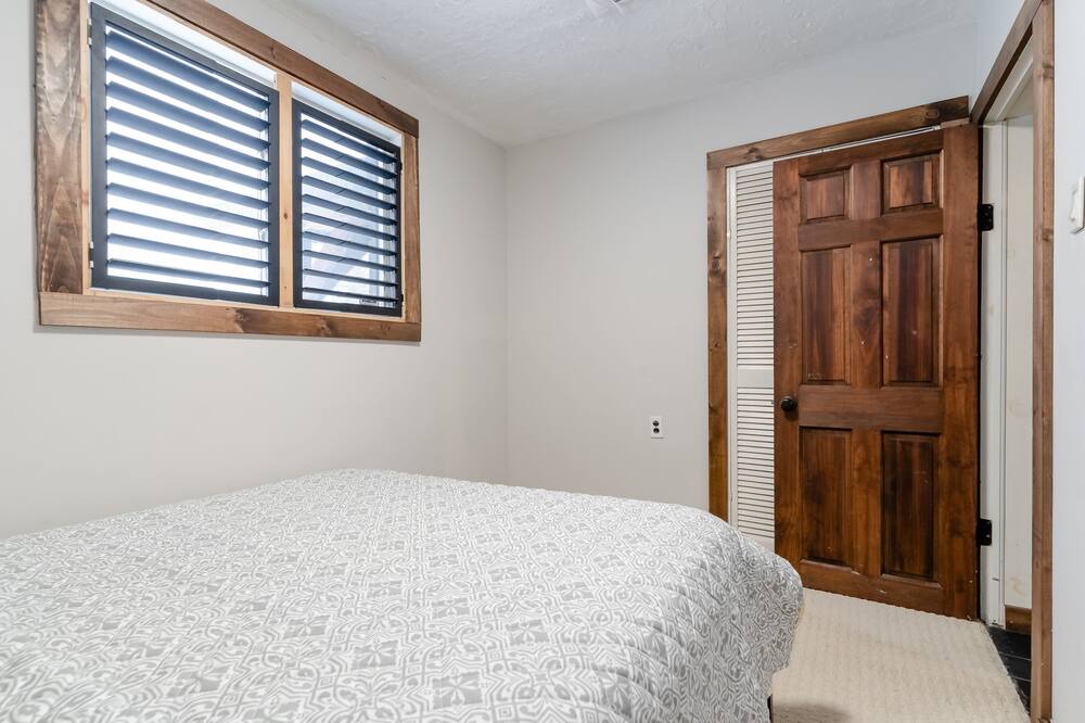 Photo of Bedroom in Collingwood