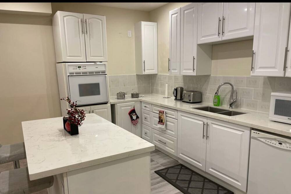 Photo of Kitchen in Bowmanville