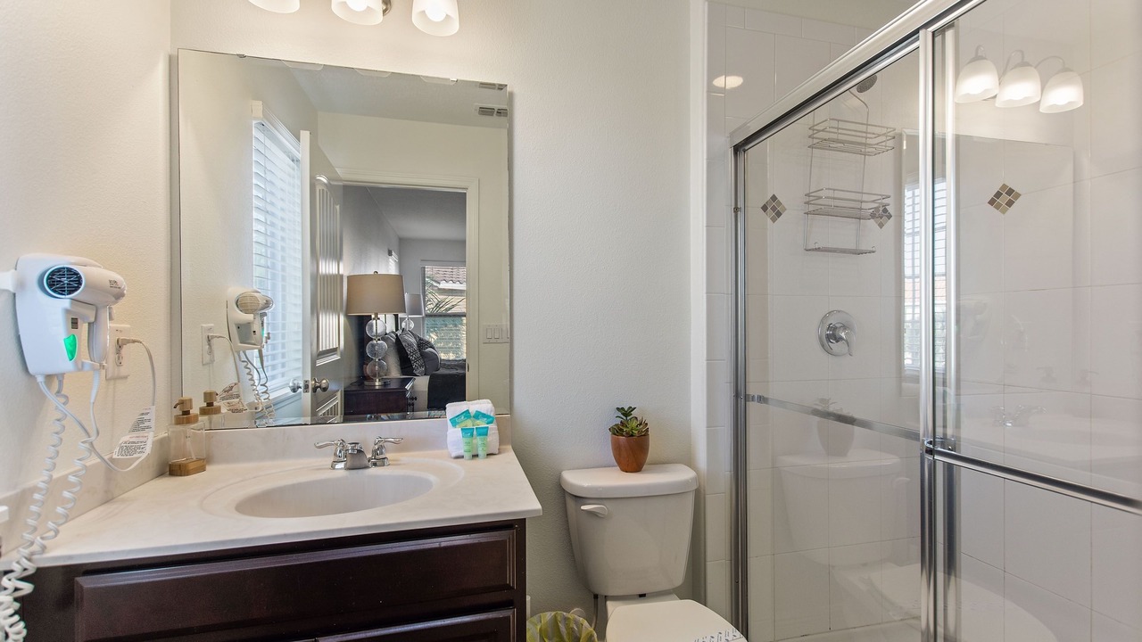 Photo of Bathroom in Davenport