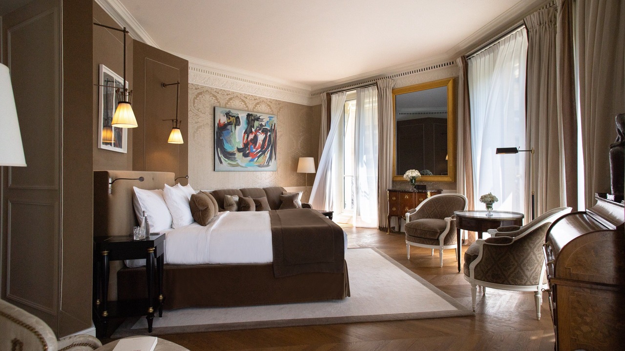 Photo of Bedroom in 8th Arrondissement