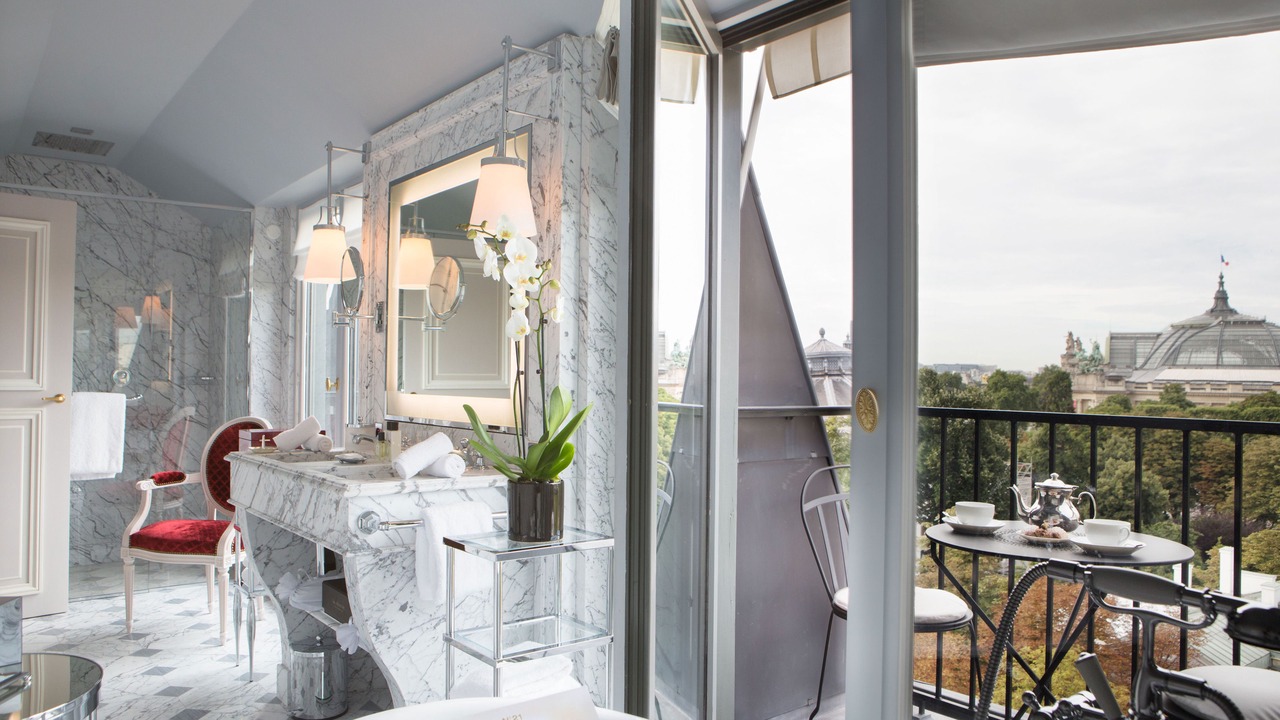 Photo of Bedroom in 8th Arrondissement