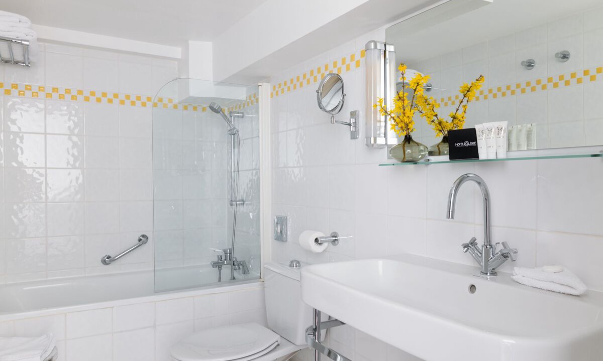 Photo of Bathroom in 8th Arrondissement