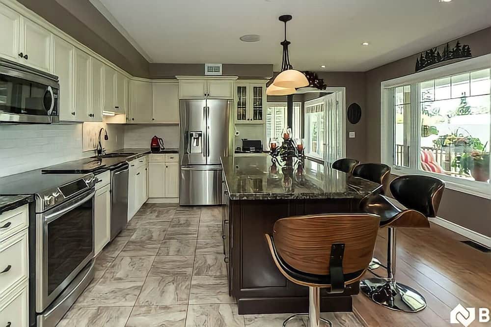Photo of Kitchen in Katrine