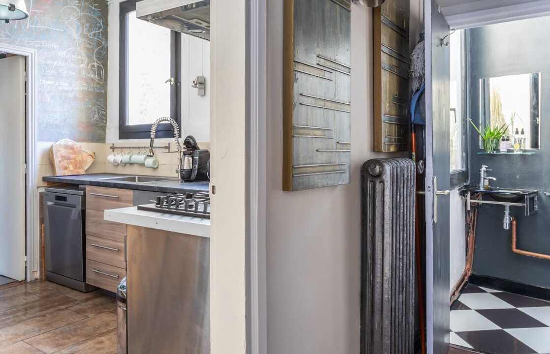 Photo of Kitchen in Quartier de la Monnaie