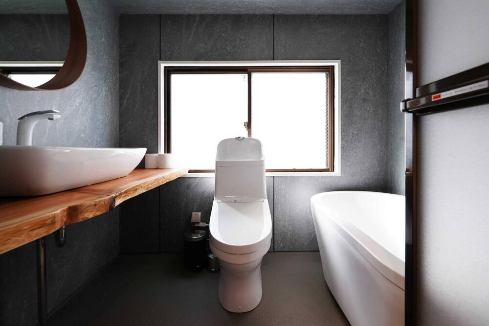Photo of Bathroom in Ikejiri