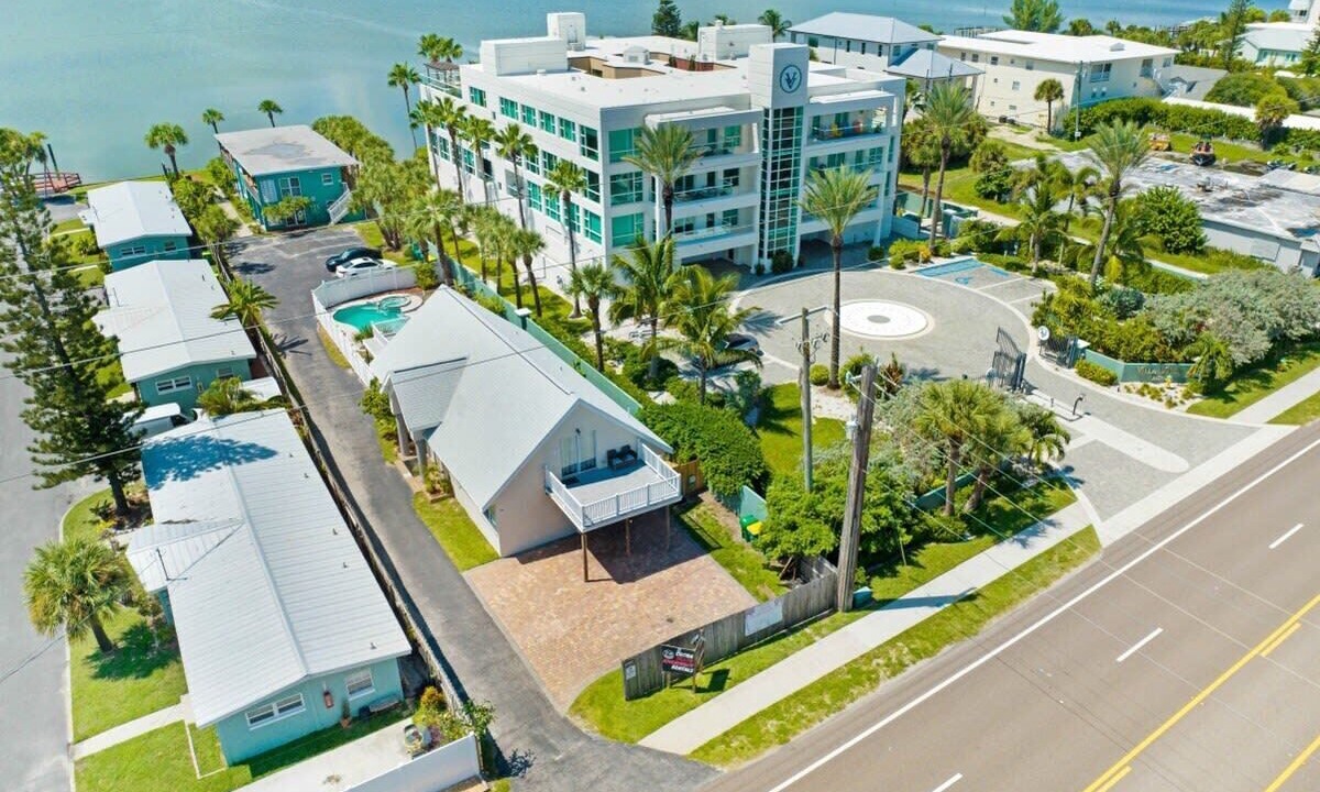 Photo of Outdoor in Orlando Beach