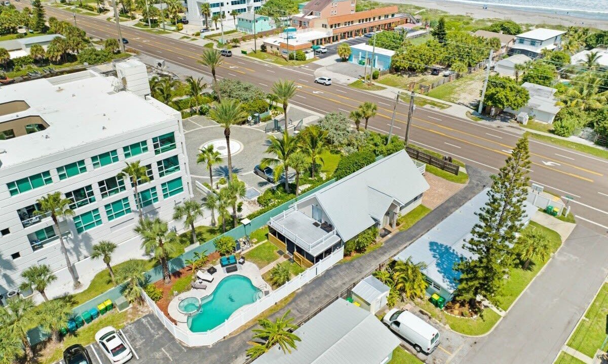 Photo of Outdoor in Orlando Beach