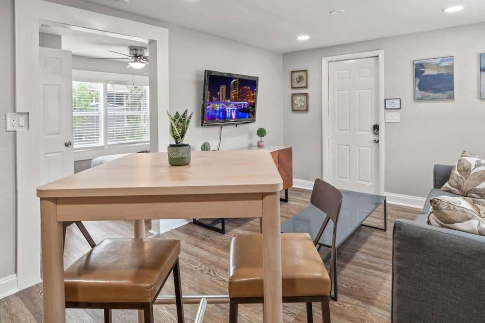 Photo of Bedroom in East Tampa