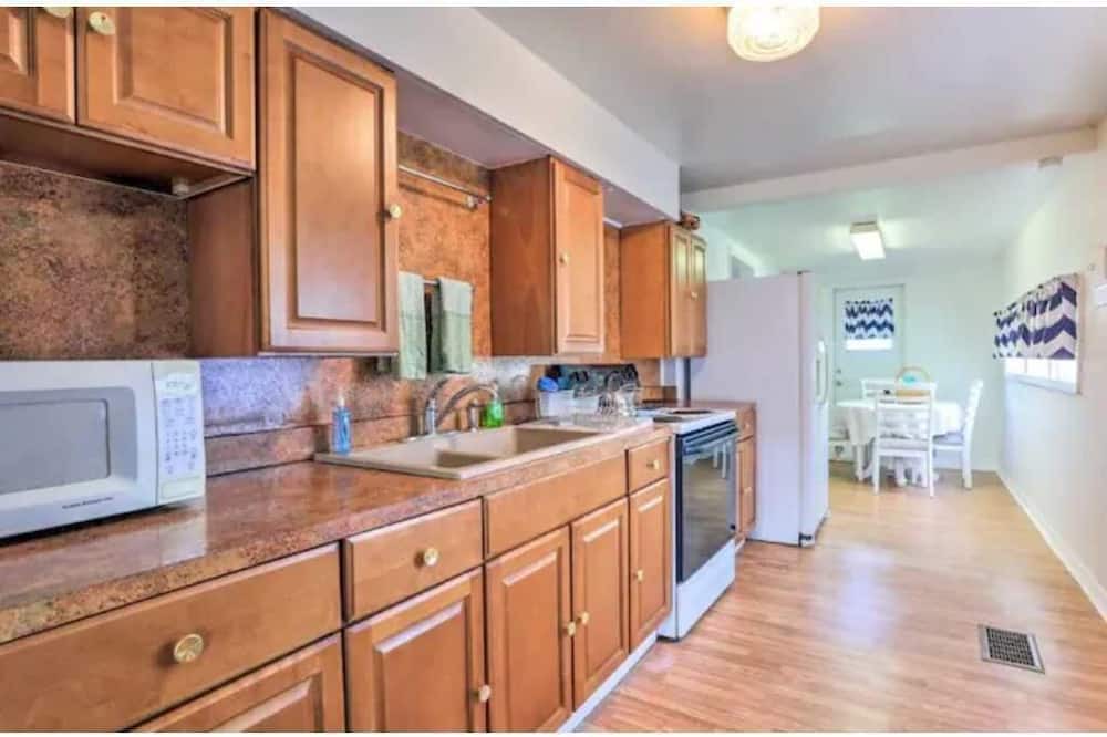 Photo of Kitchen in Ruskin
