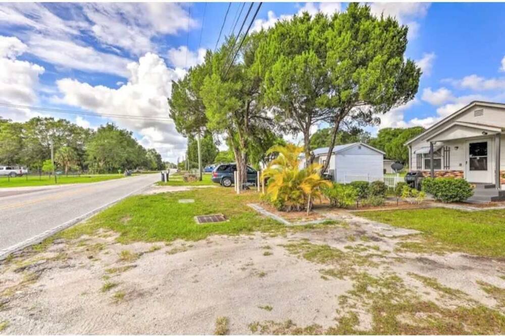 Photo of Outdoor in Ruskin