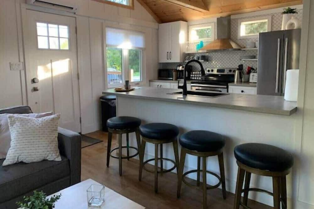 Photo of Kitchen in South Bruce Peninsula