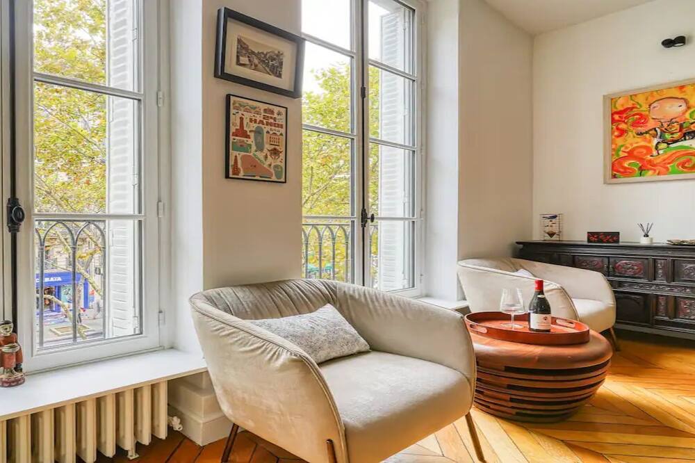 Photo of Livingroom in Saint-Victor