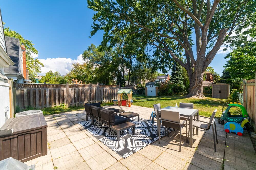 Photo of Outdoor in New Toronto