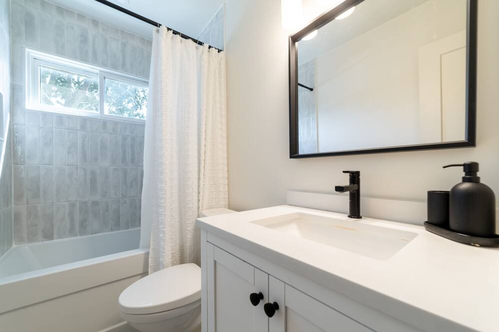 Photo of Bathroom in New Toronto