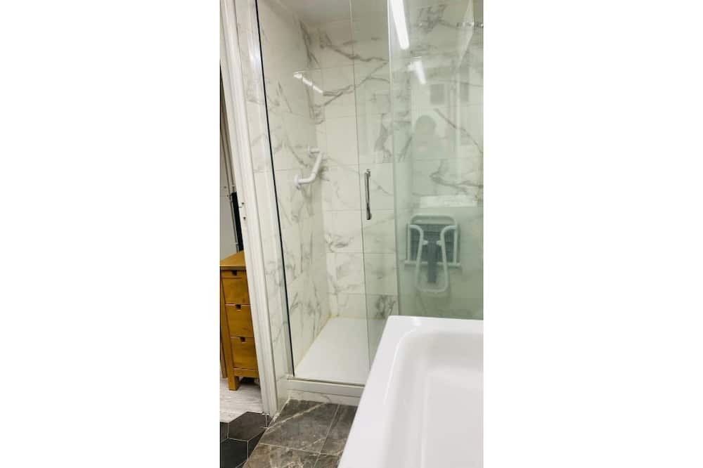 Photo of Bathroom in Sevran