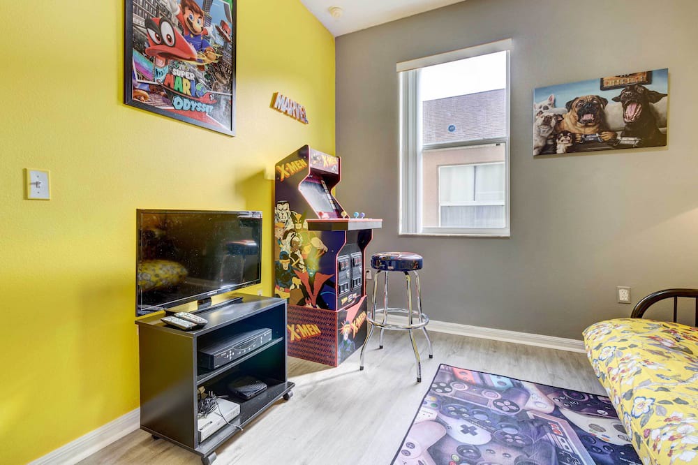 Photo of Bedroom in Westbury