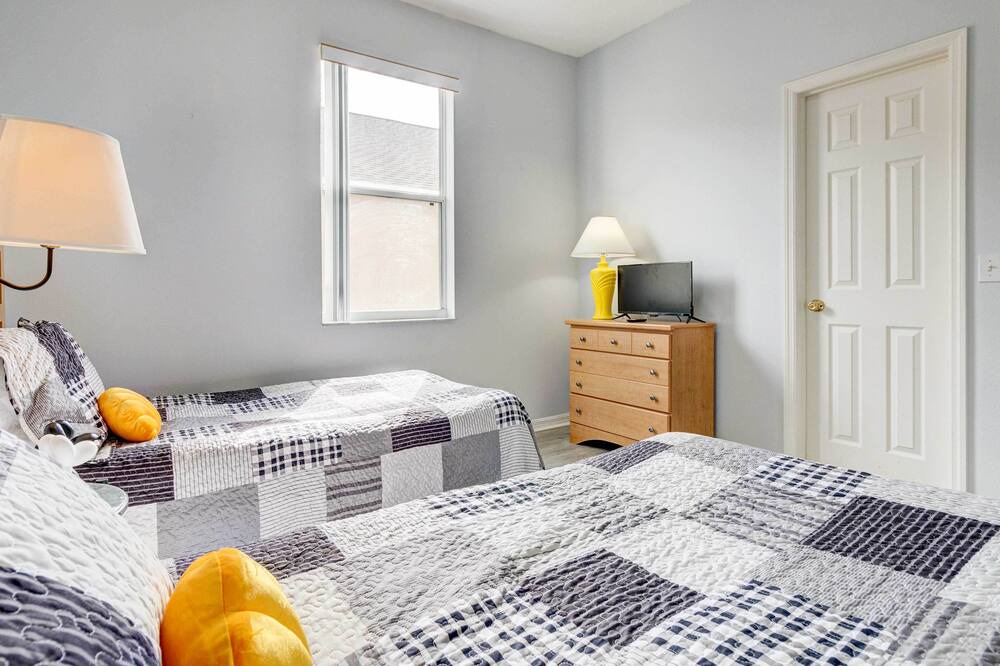 Photo of Bedroom in Westbury