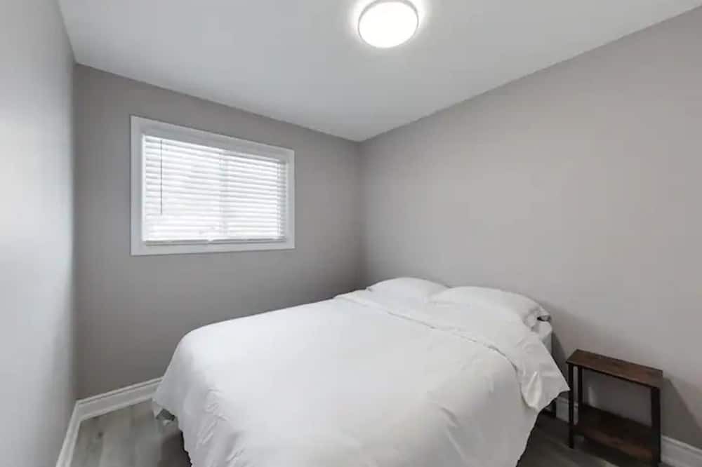 Photo of Bedroom in Dundalk