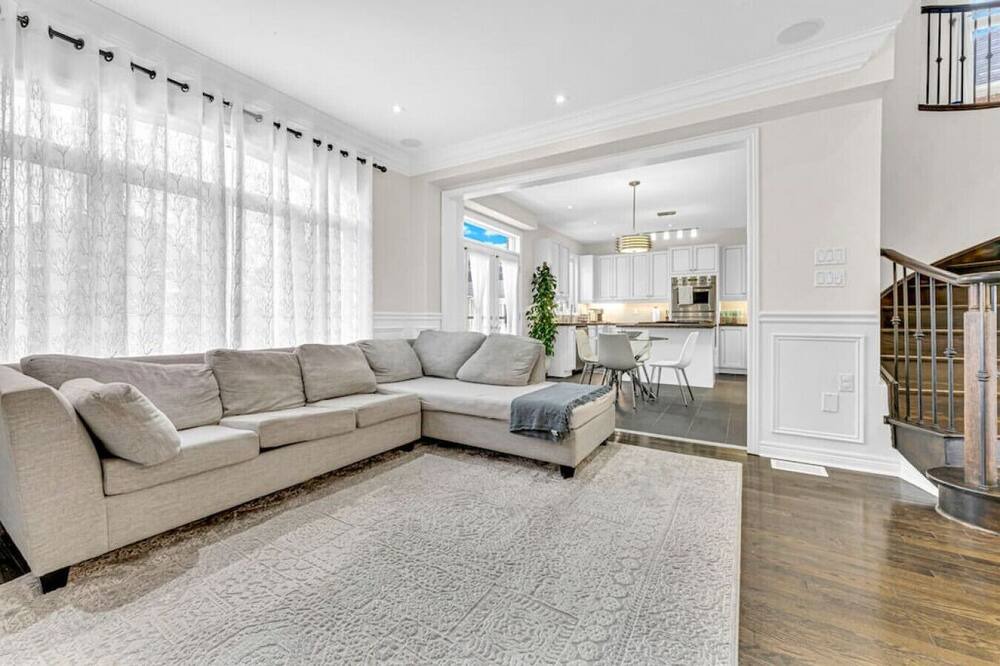 Photo of Bedroom in Ajax