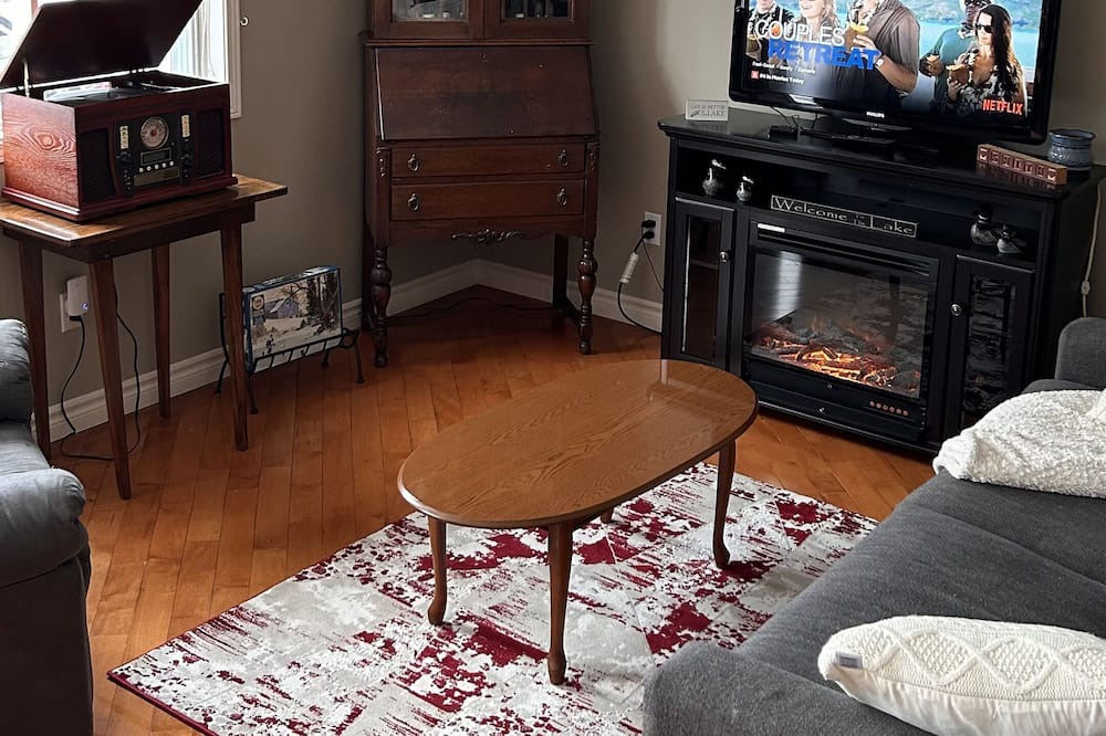 Photo of Livingroom in Timiskaming District