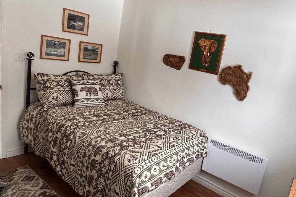 Photo of Bedroom in Timiskaming District